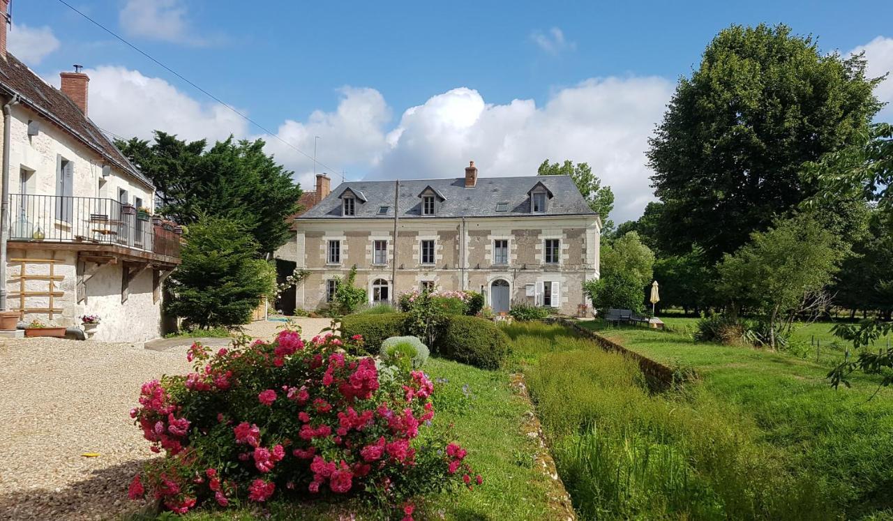 Le Moulin Du Bourg Hotel Epeigne-les-Bois Exterior photo