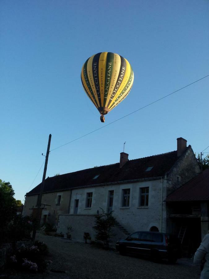 Le Moulin Du Bourg Hotel Epeigne-les-Bois Exterior photo