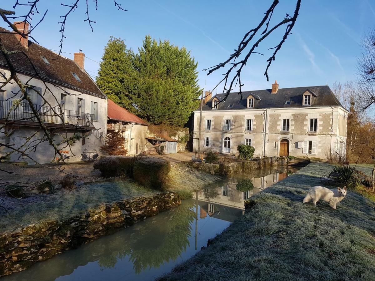 Le Moulin Du Bourg Hotel Epeigne-les-Bois Exterior photo